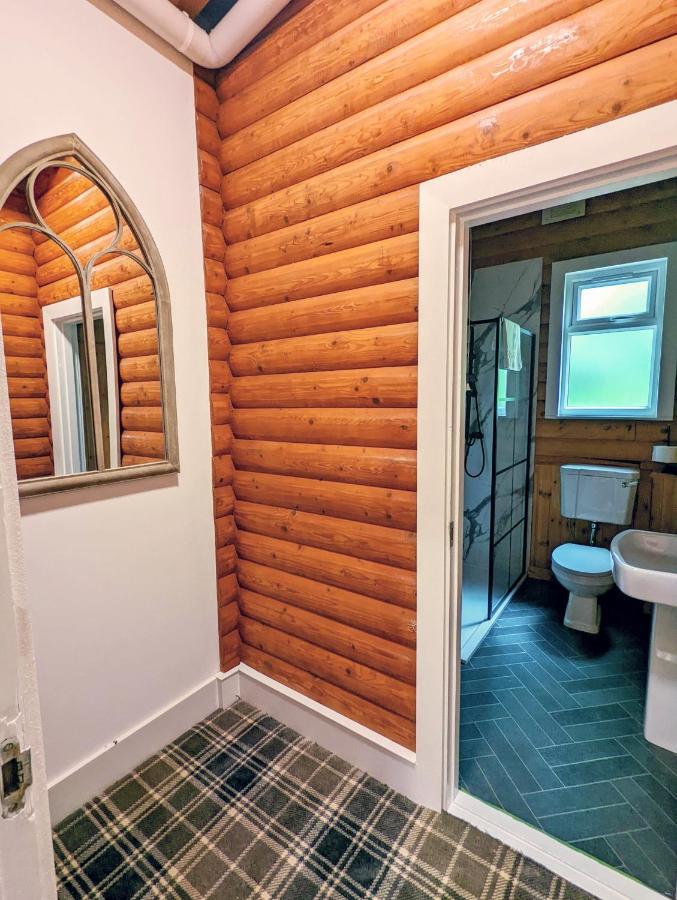 Kaoglen Squirrel Drey-Hot Tub-Pet Friendly-Perth Balnald Exterior foto
