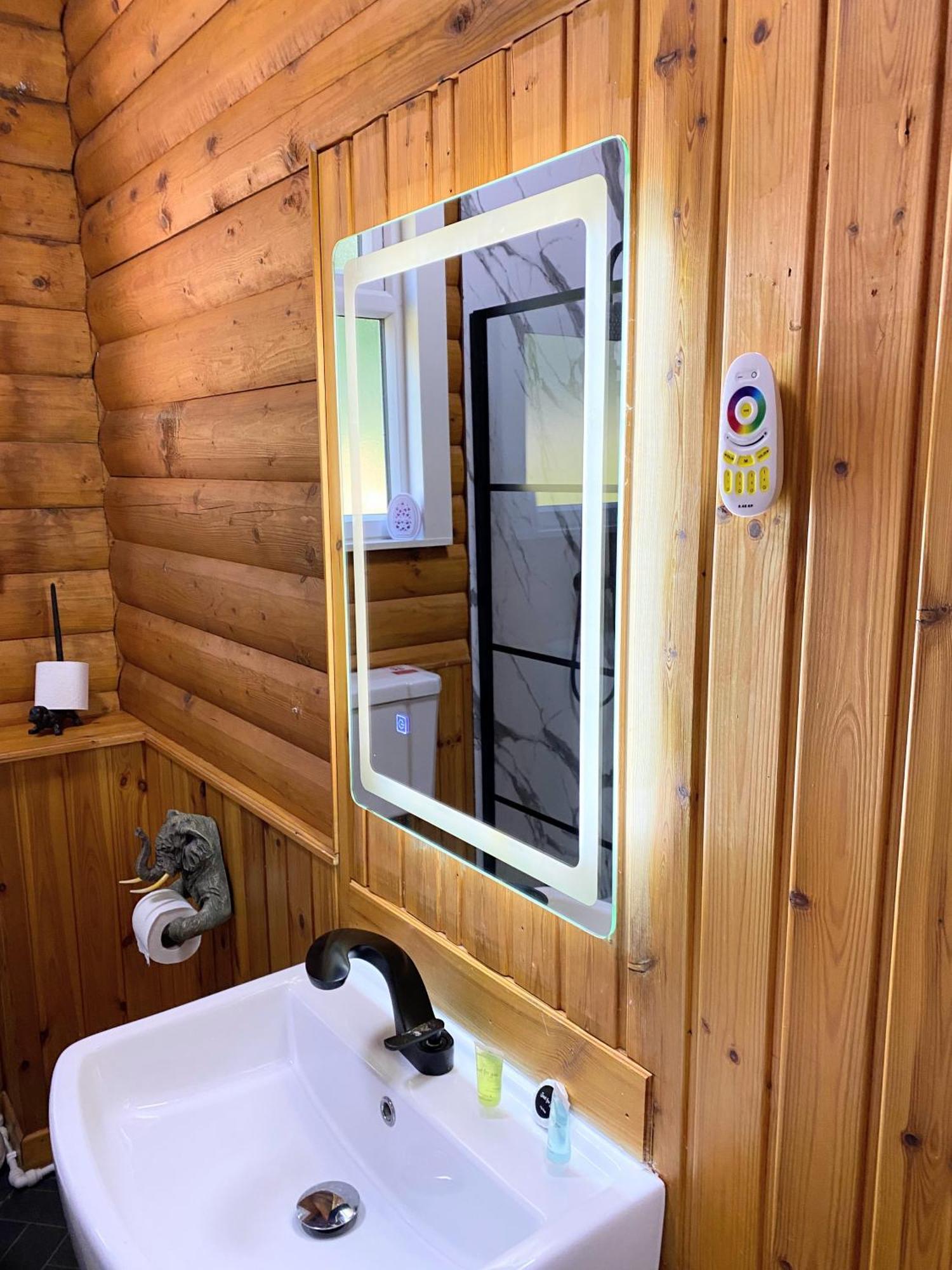 Kaoglen Squirrel Drey-Hot Tub-Pet Friendly-Perth Balnald Exterior foto